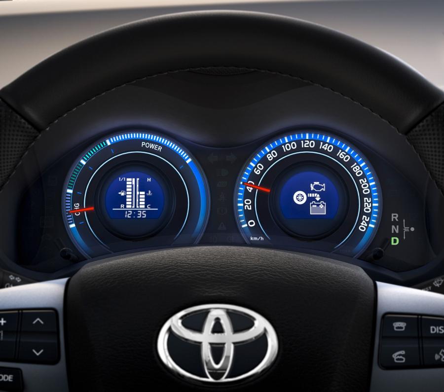  Toyota Auris HSD 2010 года  (фото 34 из 111)